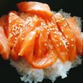 まーく71's cooksnap of when they made ノルウェーサーモンで漬け丼！.