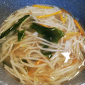 ちょこん太's cooksnap of when they made 忙しい朝にも！簡単もやしとワカメのスープ.