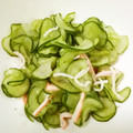 YOU1416's cooksnap of when they made 簡単☆きゅうりとカニかまの酢のもの.
