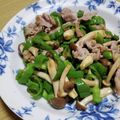 ねこのおかあさん☆'s cooksnap of when they made ピーマンとシメジの豚バラ炒め♪.
