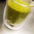 メリー・モコ's cooksnap of when they made モロヘイヤ+バナナ+キウイのスムージー.