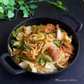 Miiyasusho's cooksnap of when they made こてっちゃん焼うどん.