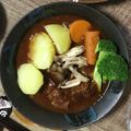 道草鳥's cooksnap of when they made 街の洋食屋さんみたいなビーフシチュー.