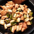 みこひろママ's cooksnap of when they made 長ねぎと鶏むね肉のねぎま風炒め.