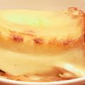 チェリチョコ's cooksnap of when they made 簡単♪うちのオニオングラタンスープ.