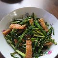 amjkao's cooksnap of when they made 簡単☆ニラと油あげの胡麻酢炒め.