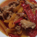 ヨシヨッシー's cooksnap of when they made 簡単！豚こま切れ肉とパプリカの甘辛炒め♪.