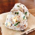 ちゃちゃまる26's cooksnap of when they made 鯖とチーズと大葉のおにぎり.