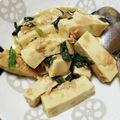 サカサ嫁's cooksnap of when they made めんつゆだけで★高野豆腐とツナの煮物.