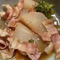 hitominime's cooksnap of when they made 大根とベーコンの煮物.