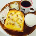 choco831's cooksnap of when they made くるみチーズトースト.