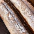★akiko♪'s cooksnap of when they made 簡単！早い！きれい！秋刀魚の内臓のとり方.