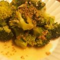 TOM33TOM's cooksnap of when they made ブロッコリーの胡麻和え.