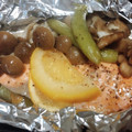 あんまかろん☆'s cooksnap of when they made 簡単！鮭ときのこのホイル焼き.