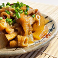 E吉☆'s cooksnap of when they made 鶏皮と大根の甘辛炒め.