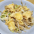 ぽち2号's cooksnap of when they made もやしとキャベツの卵炒め.