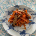 ピンクのたまご's cooksnap of when they made 人参とシメジの甘辛炒め　お弁当に.