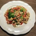 Yokchina's cooksnap of when they made トマト レタスチャーハン 簡単.