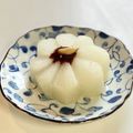 かっちゃん杉's cooksnap of when they made 飾り切りの菊の花で！レンチン風呂吹き大根.