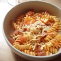プラバール's cooksnap of when they made アメリカ　トマトソースとベーコンのペンネ.