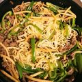 クック64LMA2☆'s cooksnap of when they made 簡単過ぎ☆コストコのプルコギで青椒肉絲！.