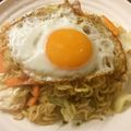 ベティ３'s cooksnap of when they made 目玉焼きのっけ！ソース焼きそば.