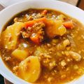 働くナマケモノ's cooksnap of when they made とろけるおいしさ♪カレー肉じゃが.