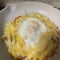 日系スーパーの住人's cooksnap of when they made 簡単節約☆じゃがいもチーズの巣ごもり卵.