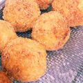 フォツフォ's cooksnap of when they made ピラフで簡単♪ライスコロッケ.