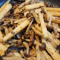 コリラックマー's cooksnap of when they made 長いもときのこのバターしょうゆ炒め.