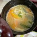 ポラリス管理栄養士's cooksnap of when they made 人参と大根としめじの味噌汁。簡単です。.