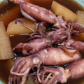 ☆彡りこ☆彡's cooksnap of when they made 豆イカで～大根とイカの煮物.