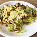 ゆうそら5812's cooksnap of when they made 即席！キャベツとしめじの炒り卵.