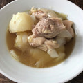 konorinoko's cooksnap of when they made 簡単：鶏肉と玉葱とじゃが芋の和風煮物.