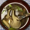 みぃくんのママ's cooksnap of when they made 舞茸とごぼうのコンソメスープ♪.