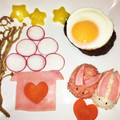 Sun Flover's cooksnap of when they made かわいい♪お月見ハンバーグとウサギご飯.