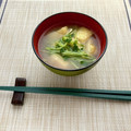 FGO☆'s cooksnap of when they made 豆苗と油揚げの味噌汁.