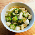 azbjbn's cooksnap of when they made さっぱり！長芋、おくらのもずく酢和え.