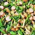 ruka373's cooksnap of when they made 【簡単】シメジとウインナーのガリバタ焼き.
