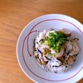 hiroerico's cooksnap of when they made 簡単！竹輪とひじきの混ぜご飯♪.