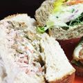 まちゃモンZ's cooksnap of when they made 【ごまドレ】ごぼさらヘルシーサンド.