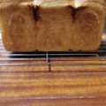 きのことぶたちゃん's cooksnap of when they made 自家製酵母の山型食パン.