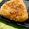 ONE★MAYU★'s cooksnap of when they made めんつゆで簡単！焼きおにぎり.