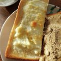 yuki★haru's cooksnap of when they made 粉チーズとクリームチーズと蜂蜜のトースト.