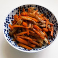 Chikatan☆'s cooksnap of when they made 人参とシメジの甘辛炒め　お弁当に.