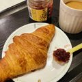 Hirarinn☆'s cooksnap of when they made 冷凍したパンの美味しい食べ方クロワッサン.