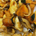 sataco's cooksnap of when they made 簡単で旨！南瓜としめじと鶏肉の甘辛炒め☆.