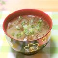 ももいろさくら's cooksnap of when they made 高血圧に＊もずくと玉葱の味噌汁＊.