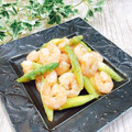 Satoco❋'s cooksnap of when they made 冷凍エビとアスパラのニンニクバター炒め.
