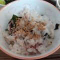 のんこむぎ星人's cooksnap of when they made わかめ梅 混ぜご飯.